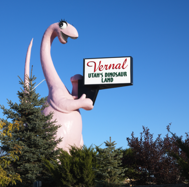 Explore "Dinosaurland" in Vernal, Utah! - SkyBlog